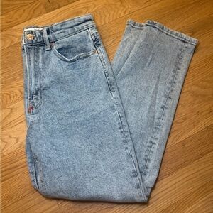 STRADIVARIUS- Light Blue Denim Jeans